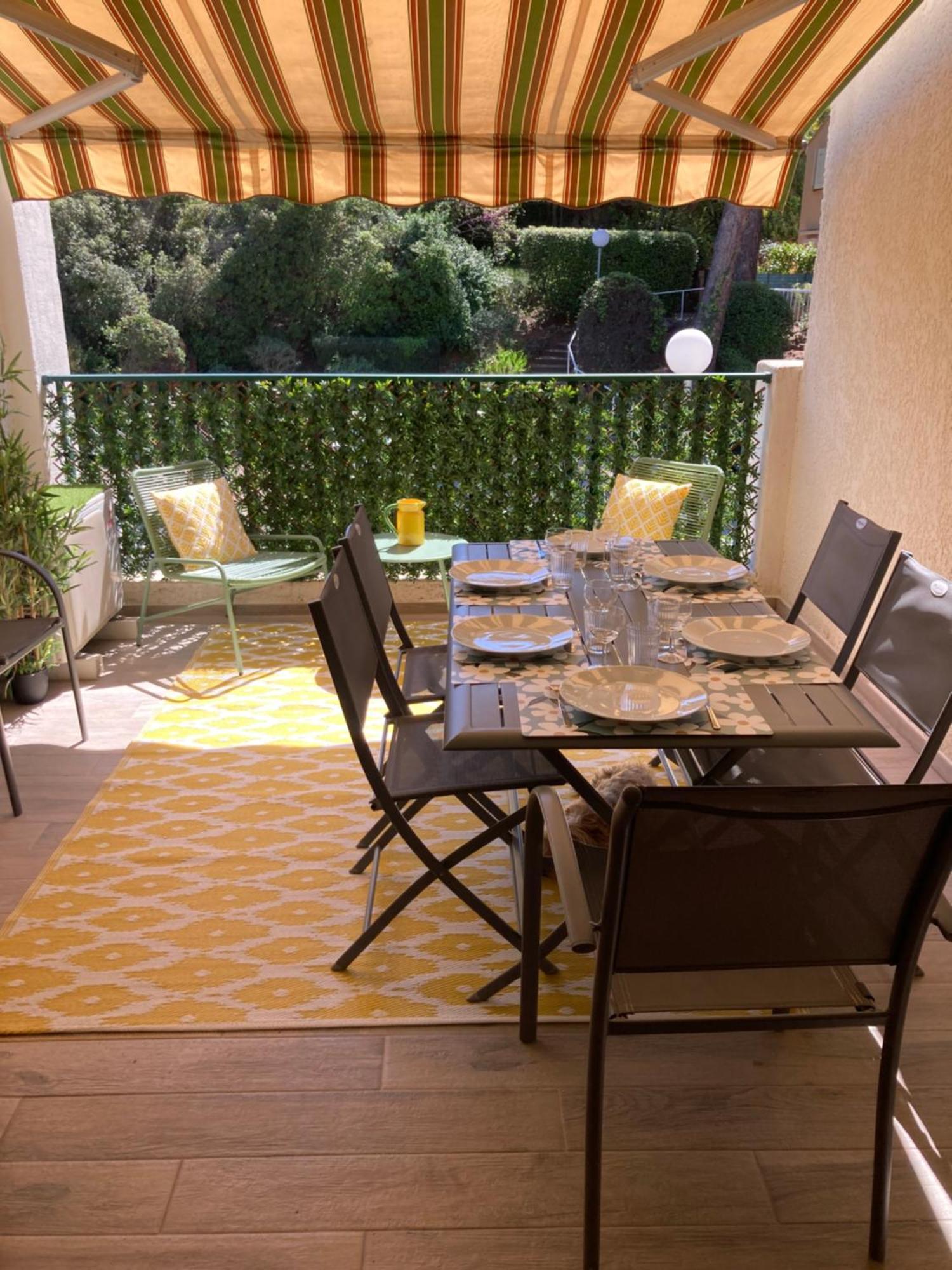Studio 110 Grande Terrasse Proche Mer Бандол Екстериор снимка
