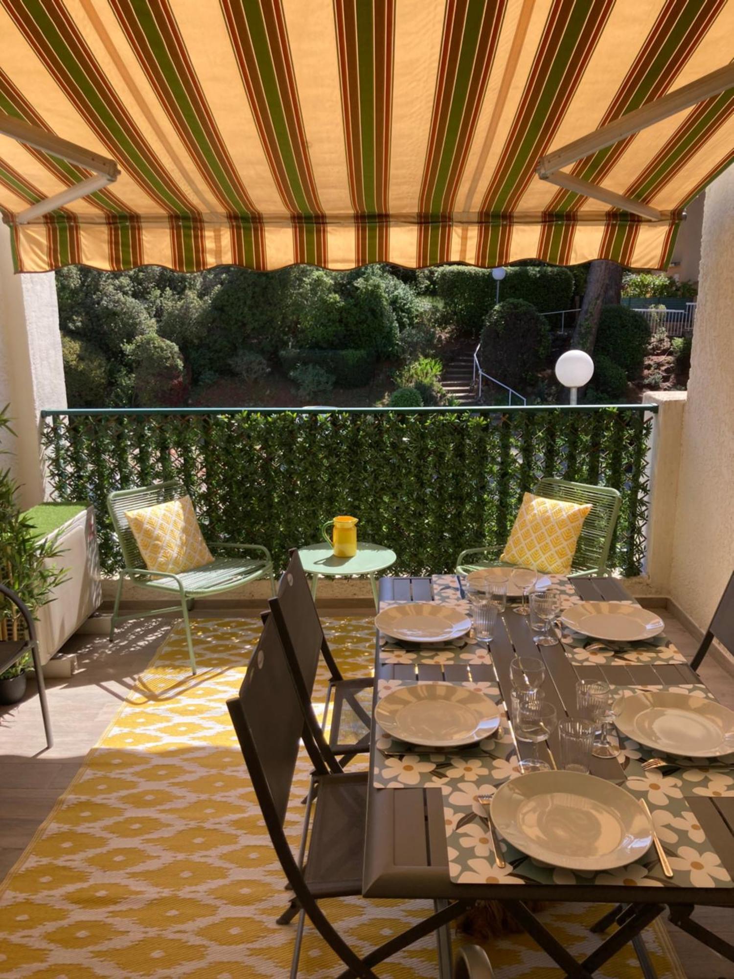 Studio 110 Grande Terrasse Proche Mer Бандол Екстериор снимка