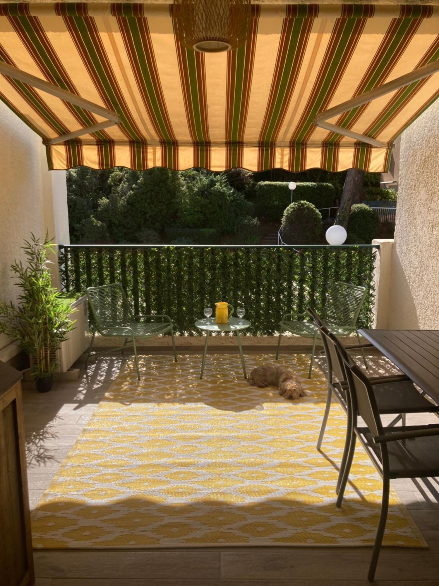 Studio 110 Grande Terrasse Proche Mer Бандол Екстериор снимка